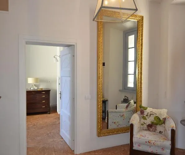 Nobiallum Bed and Breakfast Μενάτζιο