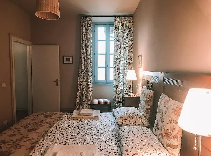 Nobiallum Oda ve Kahvaltı 4*